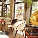 Eco Friendly Dália 4*